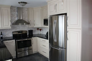 King kitchen cabinets