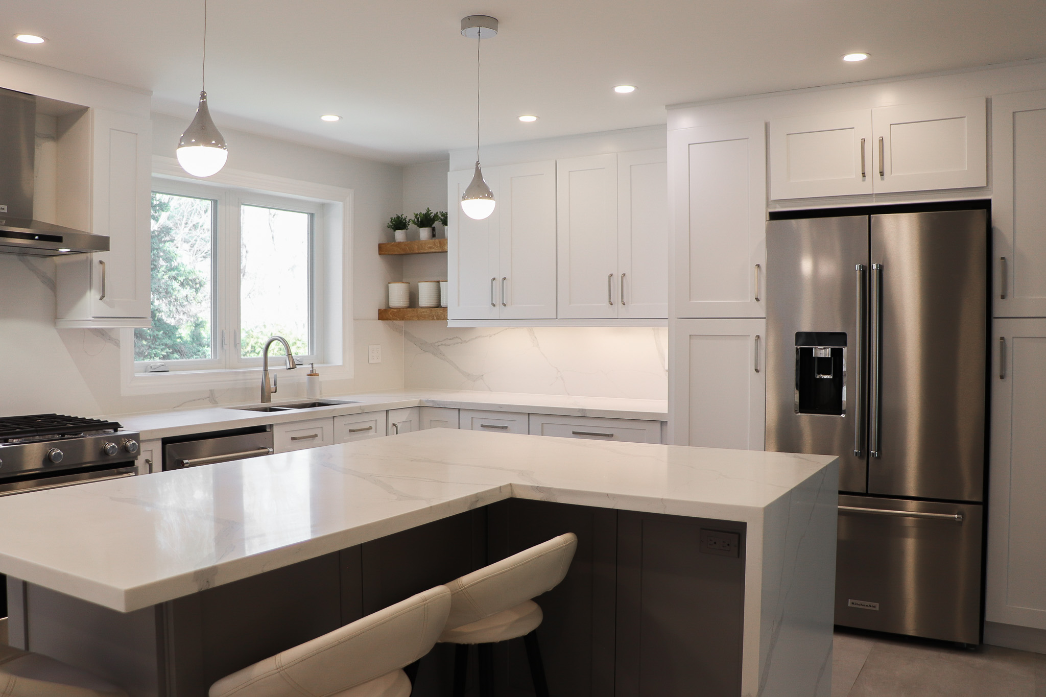 Small Kitchen: Design